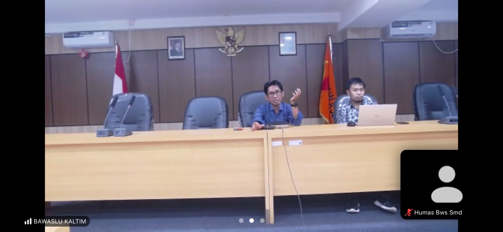 Rapat Persiapan Pengawasan Rekapitulasi Pemutakhiran Data Pemilih Berkelanjutan (PDPB) Triwulan I Daring bersama Anggota Bawaslu Kaltim Galeh Akbar Tanjung.